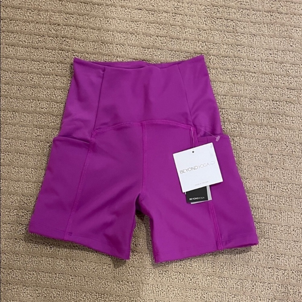 Beyond Yoga Magenta High-Rise Women's Bike Shorts